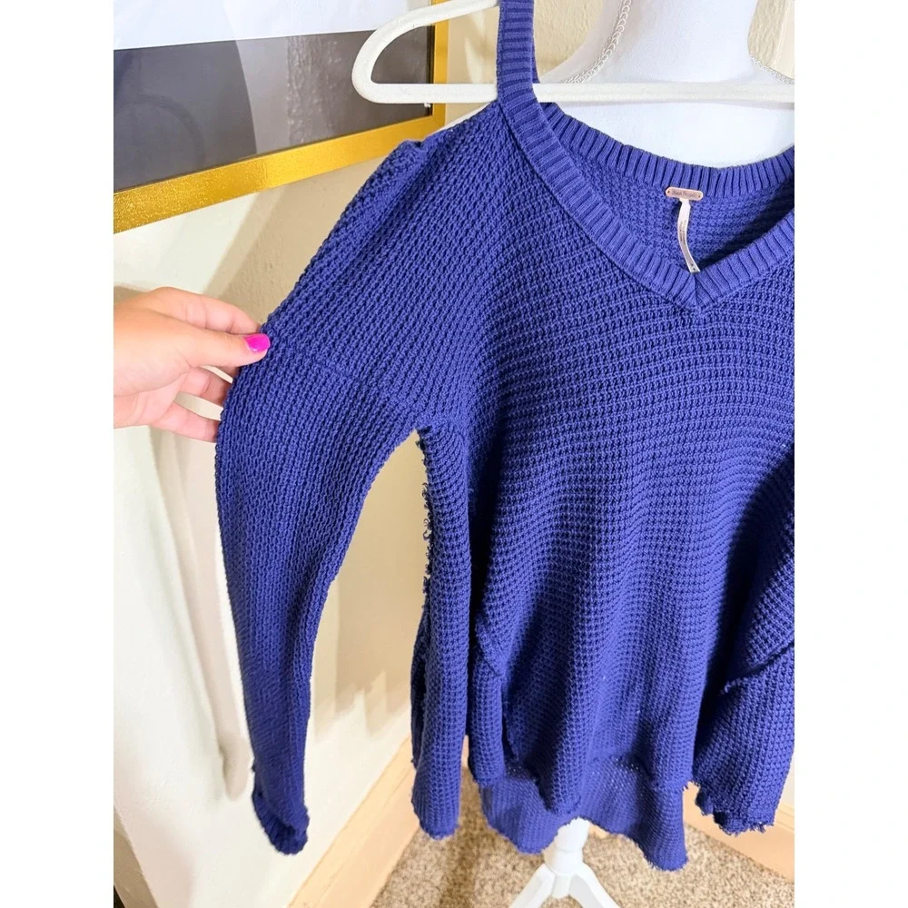 Free People Atlantic Blue Cold Shoulder Waffle Knit Sweater Distressed V-Neck M